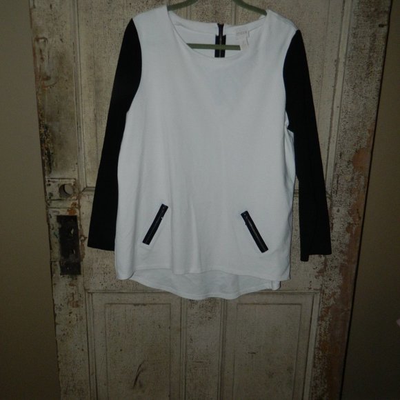 Chico's White and Black High Low Top Size 2  (X-2) - Picture 1 of 5